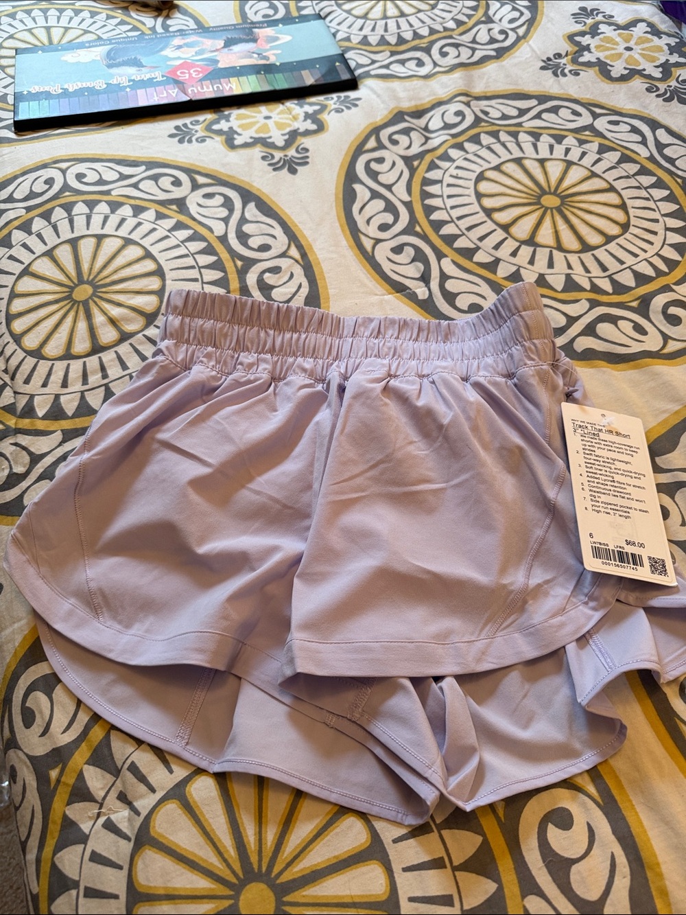lululemon athletica Track That Lavender Running Shorts- NWT size 6